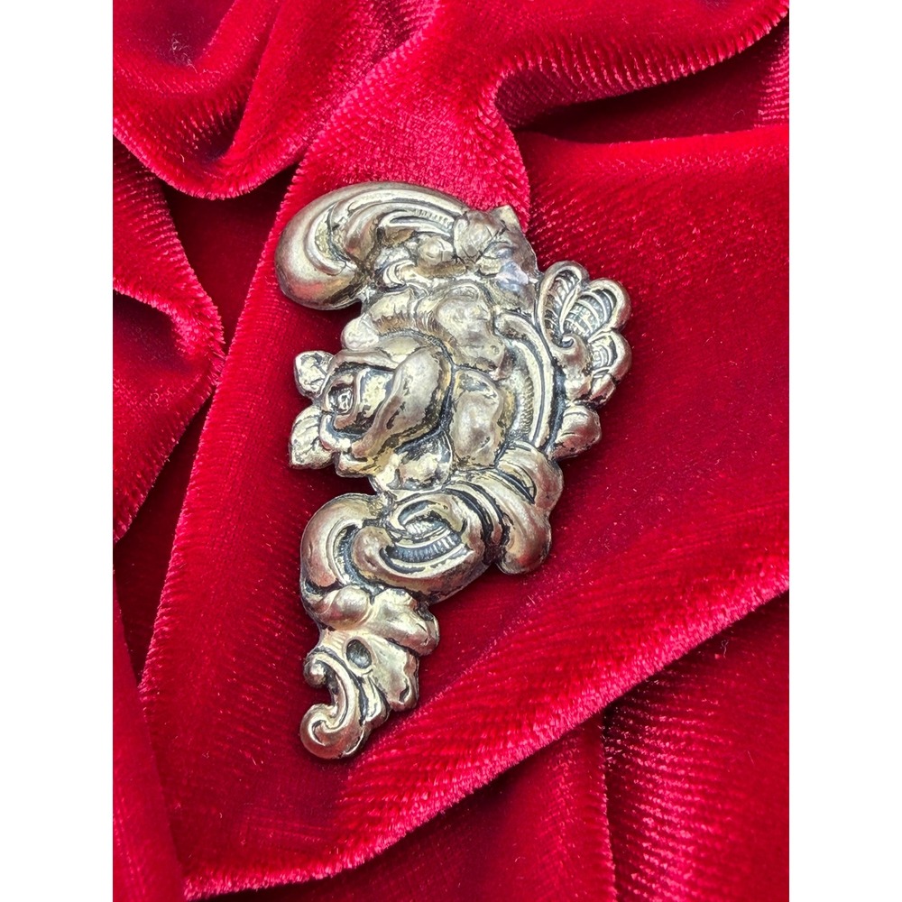 Vintage Gold Tone Floral Rose Dress Clip Brooch Victorian Style Scrollwork